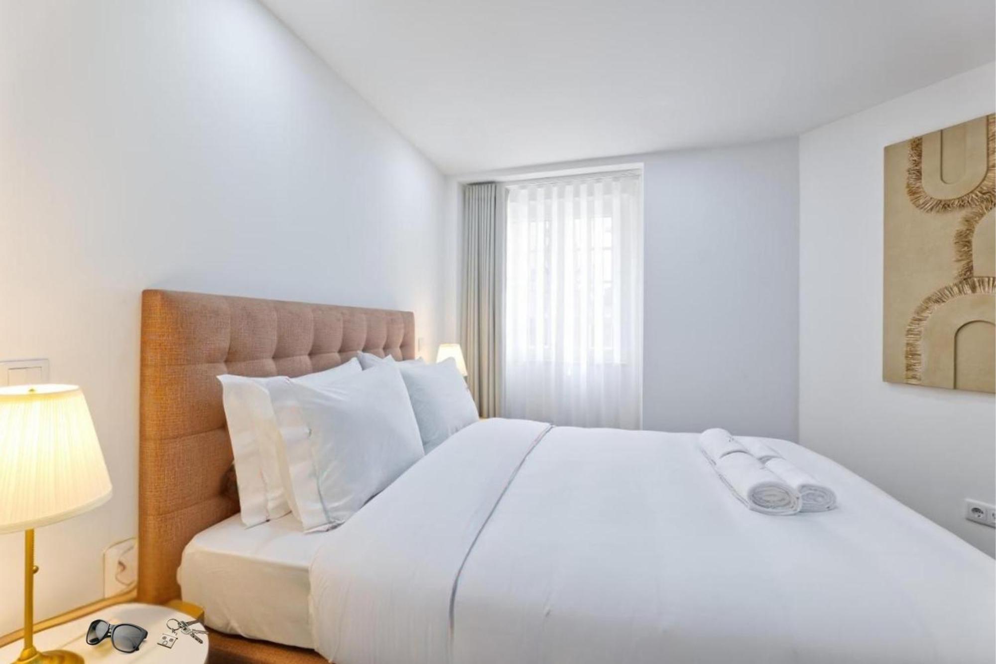 Apartment Here Will Have A Wonderful & Memorable Stay! *